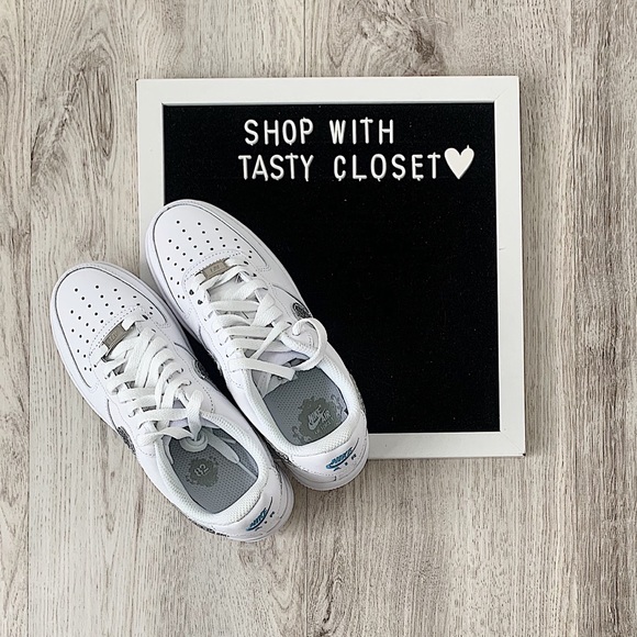 Nike custom bling swoosh air force 1 sneakers - Picture 6 of 8